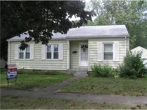 1008 Williams St, Williamston, MI 48895 photo 2