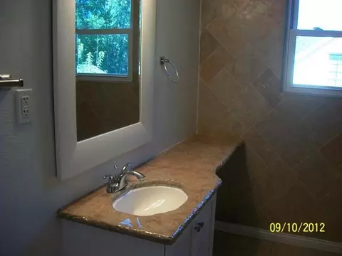 300 E Cavanaugh, Lansing, MI 48910 photo 5