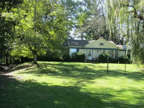 1281 W Clark Rd, Dewitt, MI 48820 photo 2