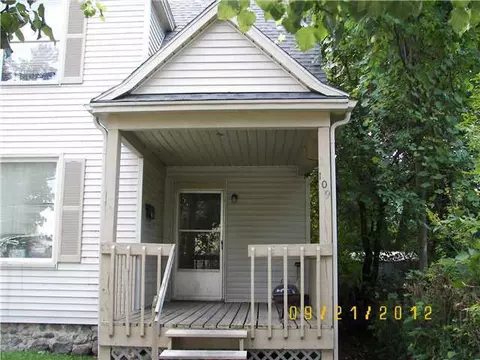 109 W Maple, Lansing, MI 48906 photo 3