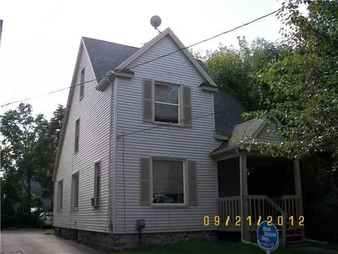 109 W Maple, Lansing, MI 48906 photo 1