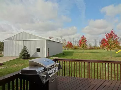 8934 S S Grv, Dewitt, MI 48820 photo 21
