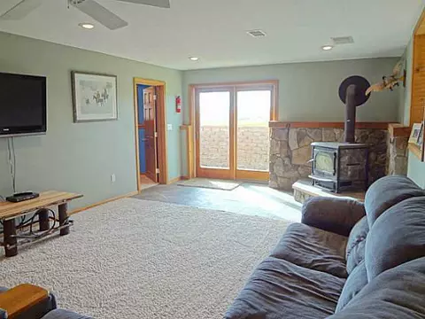 8934 S S Grv, Dewitt, MI 48820 photo 14