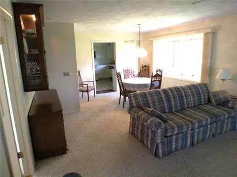1021 Bennington, Lansing, MI 48917 photo 7