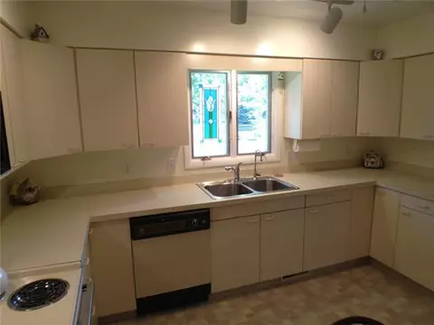 1021 Bennington, Lansing, MI 48917 photo 16