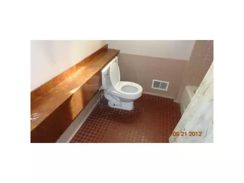 2072 Halton, Okemos, MI 48864 photo 3