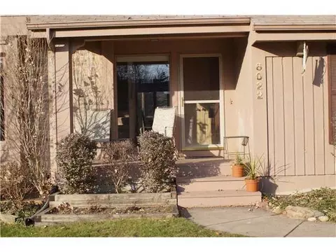 6022 Oak Park Trl, Haslett, MI 48840 photo 2