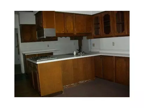 500 E Walker St, Saint Johns, MI 48879 photo 2