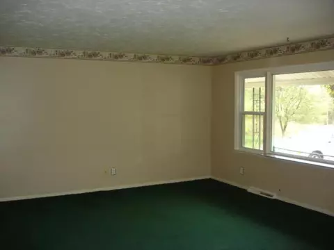 14140 S Morrice Rd, Perry, MI 48872 photo 2