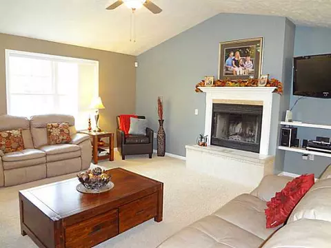 6387 Green, Haslett, MI 48840 photo 4