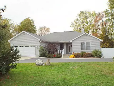 6387 Green, Haslett, MI 48840 photo 1