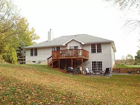 6387 Green, Haslett, MI 48840 photo 25