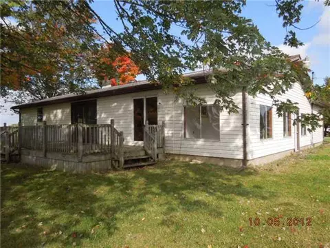 5209 W Cutler Rd, Dewitt, MI 48820 photo 2