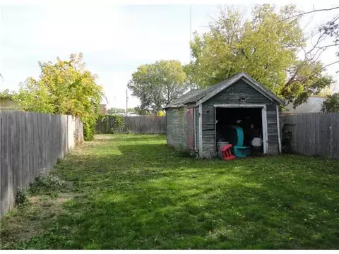 1009 Beech St, Lansing, MI 48912 photo 12