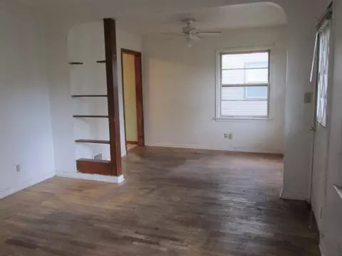 5872 Edson, Haslett, MI 48840 photo 2
