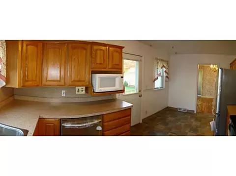 3141 Cedarbrook Ave, Lansing, MI 48910 photo 6