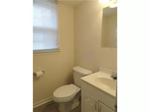 4613 Addison Rd, Lansing, MI 48917 photo 12