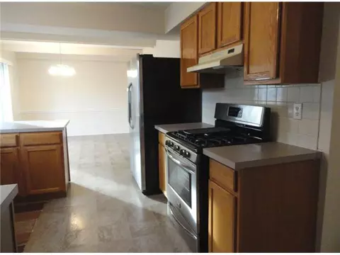 4613 Addison Rd, Lansing, MI 48917 photo 10