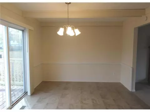 4613 Addison Rd, Lansing, MI 48917 photo 5