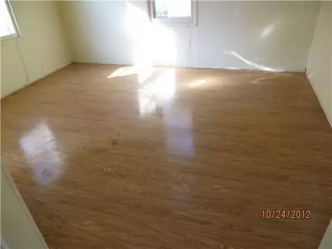 637 Robert St, Lansing, MI 48910 photo 4