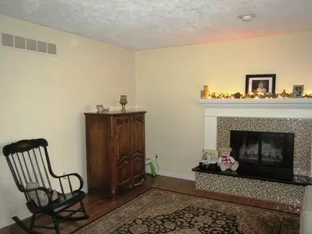 805 Wilson, Dewitt, MI 48820 photo 5