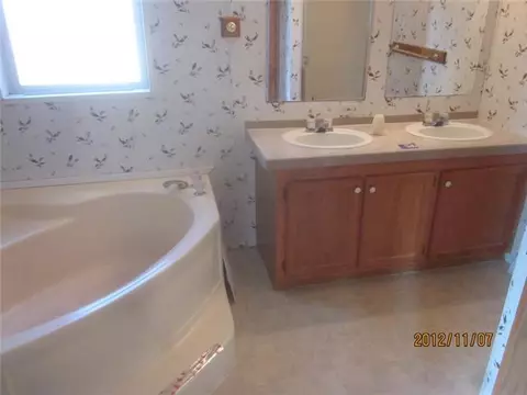 2851 W Humphrey Rd, Ithaca, MI 48847 photo 7