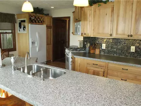 15523 Outer Dr, Bath, MI 48808 photo 8