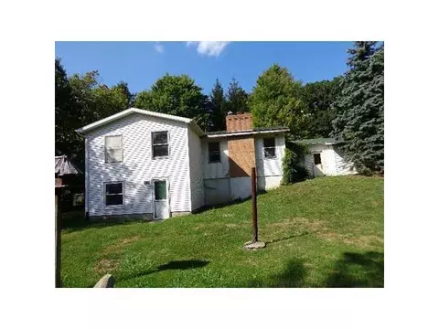 8906 E State Rd, Haslett, MI 48840 photo 2