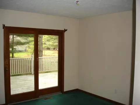 7045 Scotch Pine Ln, Perry, MI 48872 photo 3