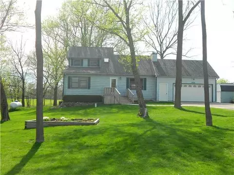 10050 Beardslee Rd, Perry, MI 48872 photo 1