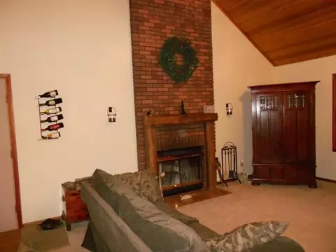 10050 Beardslee Rd, Perry, MI 48872 photo 7