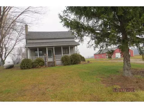 9195 E Maple Rapids Rd, Elsie, MI 48831 photo 1