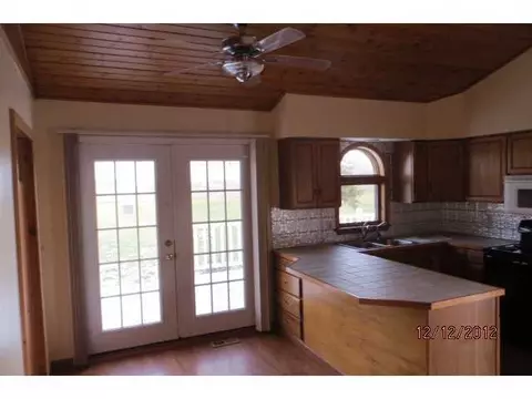 9195 E Maple Rapids Rd, Elsie, MI 48831 photo 4