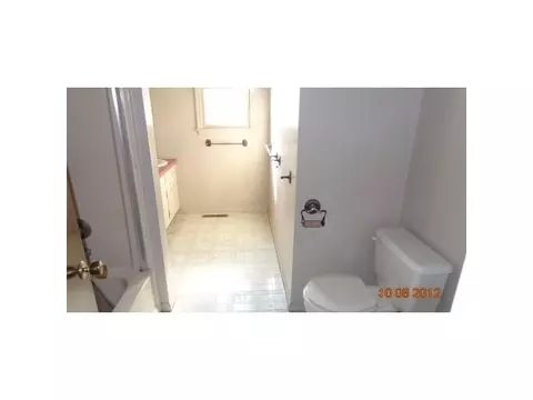 320 E Shepherd, Charlotte, MI 48813 photo 4
