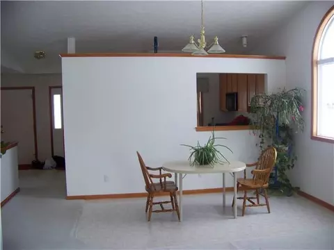 6658 Howe Rd, Dewitt, MI 48820 photo 5
