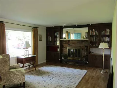 1630 E Stoll, Lansing, MI 48906 photo 3