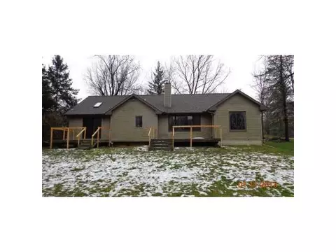 809 E Dill, Dewitt, MI 48820 photo 2