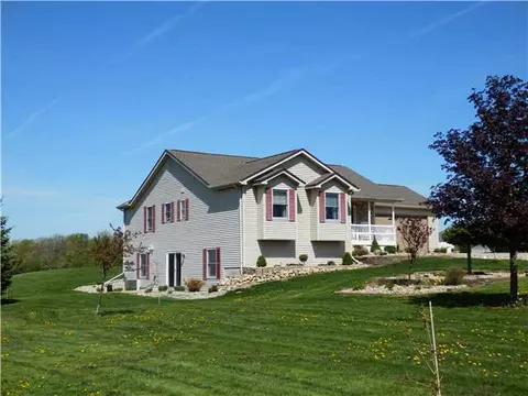 12800 Center Rd, Bath, MI 48808 photo 2