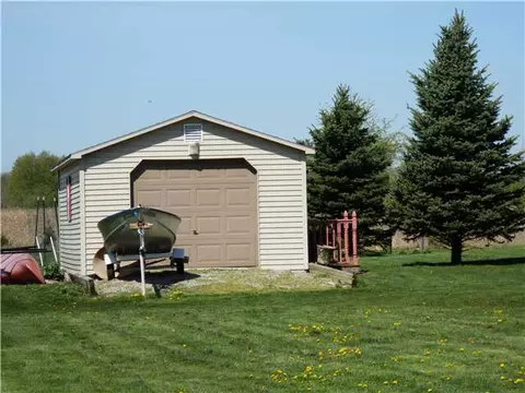 12800 Center Rd, Bath, MI 48808 photo 25