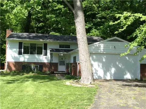 1127 Maycroft, Lansing, MI 48917 photo 20