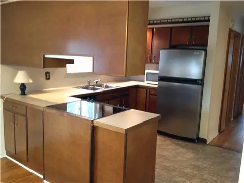 1127 Maycroft, Lansing, MI 48917 photo 9