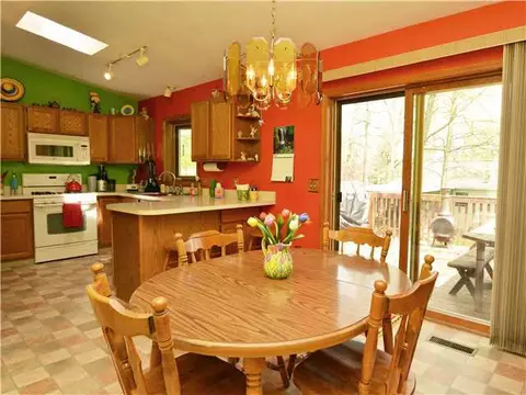 1908 Wilder, Haslett, MI 48840 photo 6