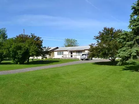5067 Corey Rd, Williamston, MI 48895 photo 1