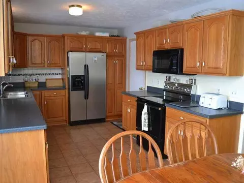5067 Corey Rd, Williamston, MI 48895 photo 6