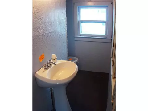 236 E Randolph, Lansing, MI 48906 photo 12