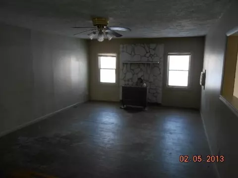 268 S Robinson St, Lyons, MI 48851 photo 5