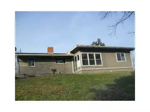 12889 Upton Rd, Bath, MI 48808 photo 9