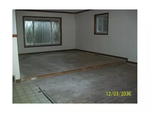 12889 Upton Rd, Bath, MI 48808 photo 2