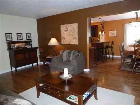 14909 Hardtke, Lansing, MI 48906 photo 5