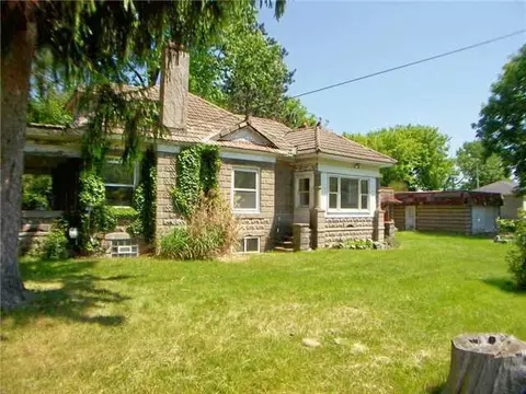 5848 Potter St, Haslett, MI 48840 photo 3
